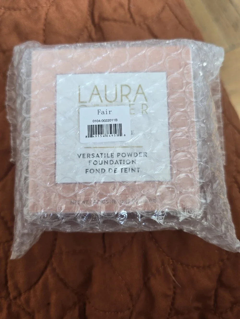Laura Mercier Versatile Powder Foundation - Fair New